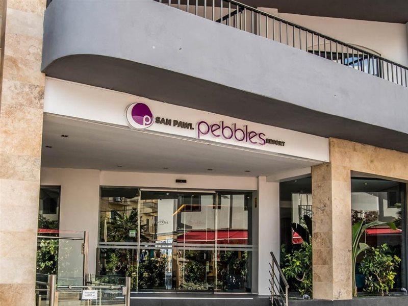 Hotel Pebbles