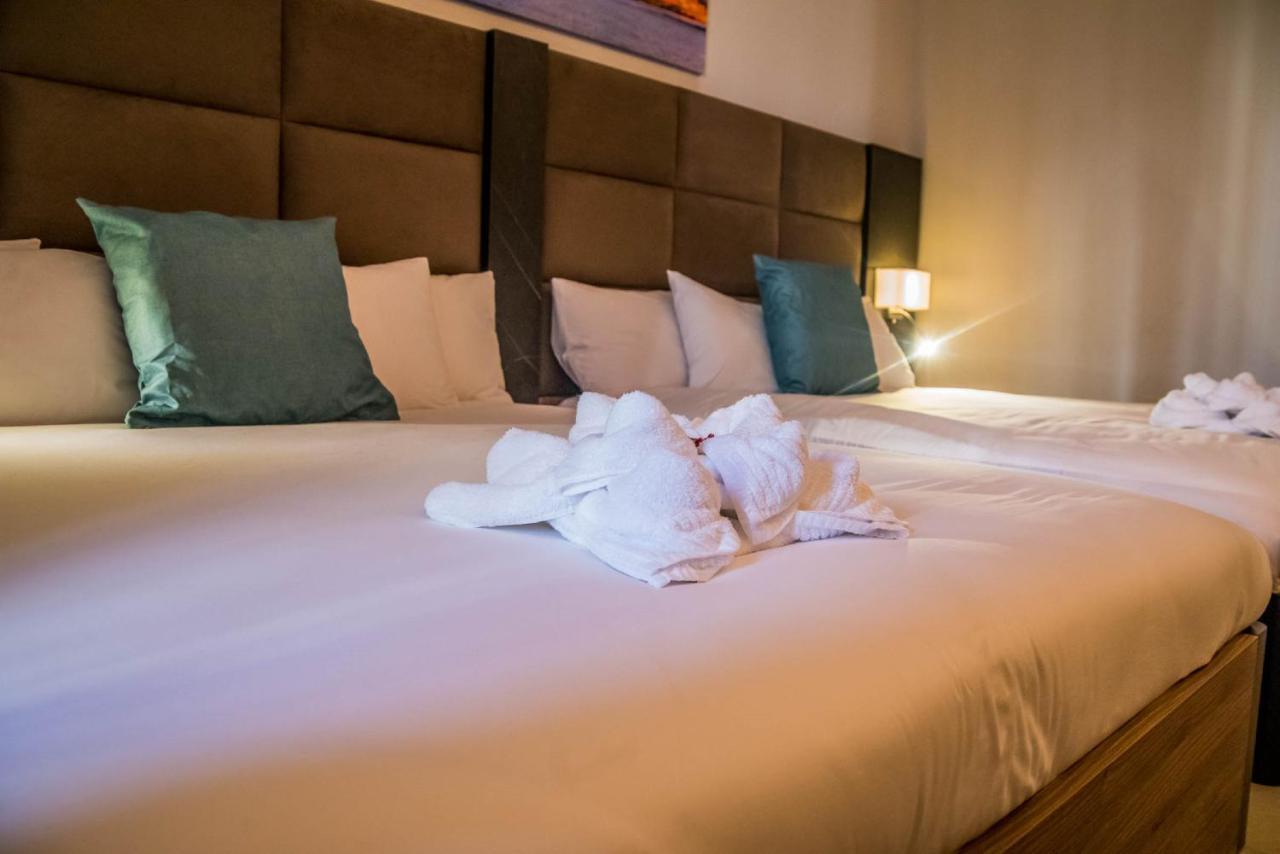Hotel Pebbles 4*